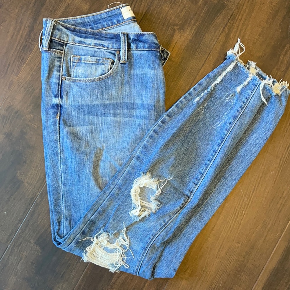 Pacsun distressed jeans, size 26, good condition